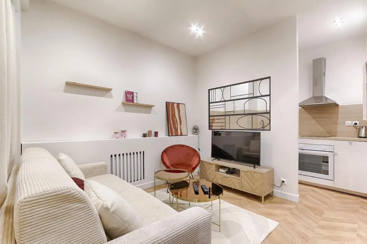 Cambodia Pere Lachaise Cosy Studio 2P باريس 0*,  فرنسا